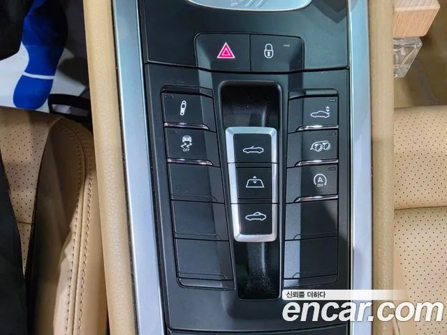 Porsche 911 2016 thumb 9