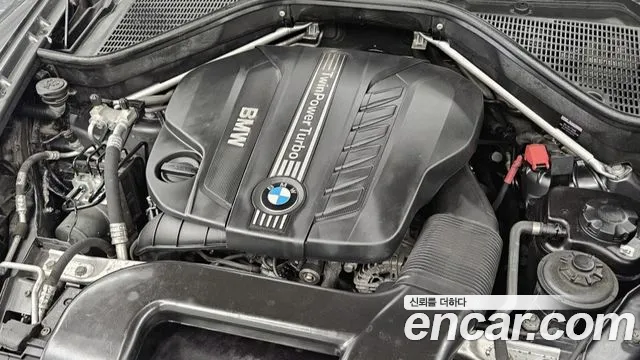 BMW X5 2013 thumb 6