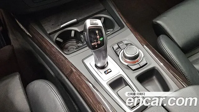BMW X5 2013 thumb 9