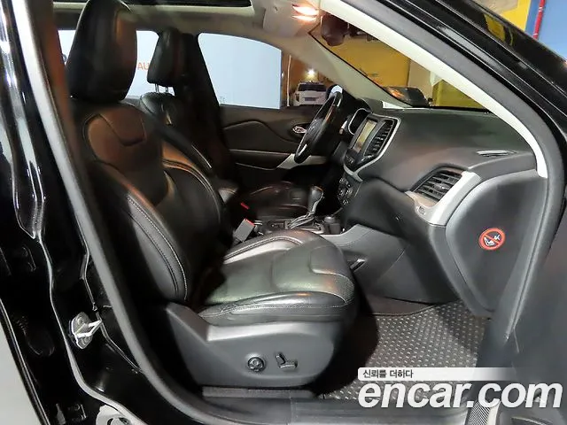 Jeep Cherokee 2017 thumb 8
