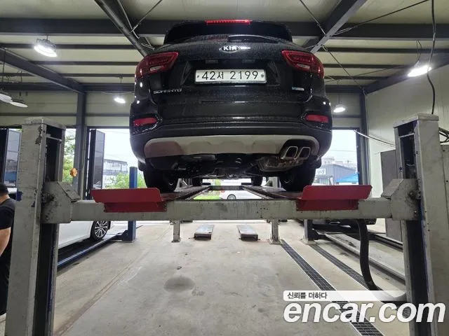 Kia Sorento 2018 thumb 2