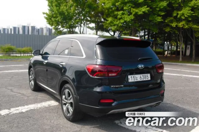 Kia Sorento 2017 thumb 3