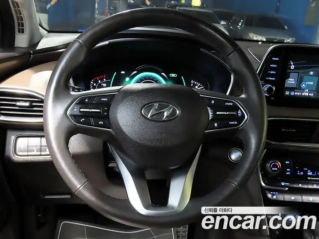 Hyundai Santa Fe 2018 thumb 10