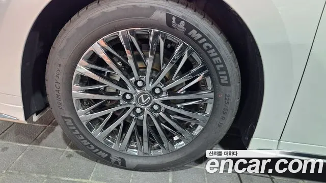 Lexus LM 2025 thumb 5