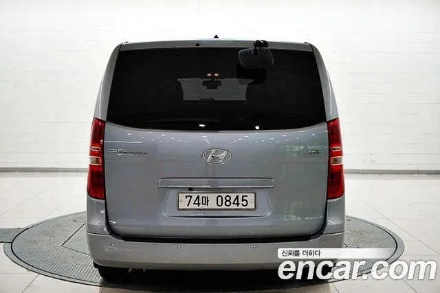 Hyundai Starex 2016 thumb 6