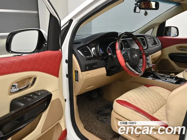 Kia Carnival 2020 thumb 12