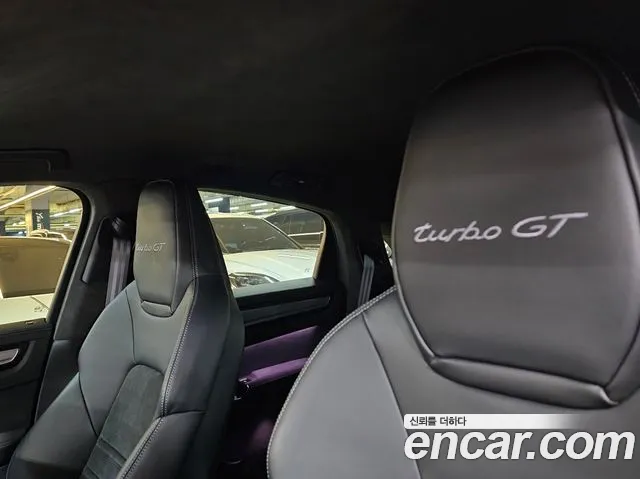 Porsche Cayenne 2022 thumb 10