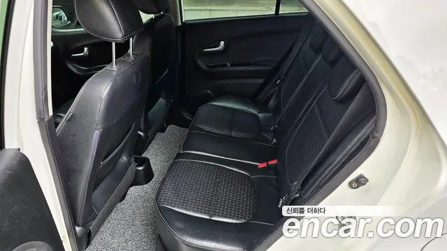 Kia Morning 2015 thumb 9