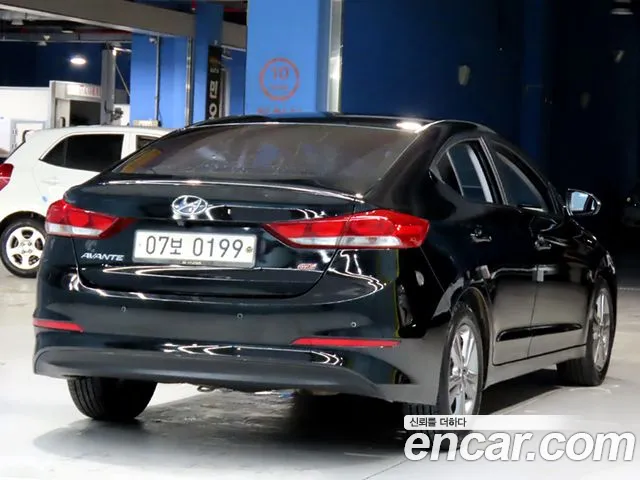 Hyundai Avante 2016 thumb 4