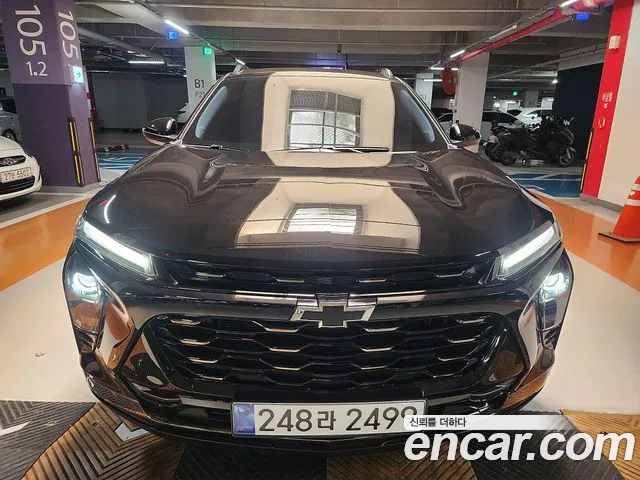 Chevrolet Tracker 2023 thumb 2
