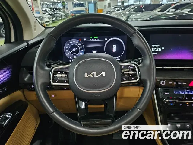 Kia Carnival 2023 thumb 5