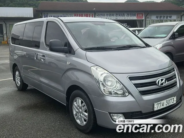 Hyundai Starex 2015 thumb 2