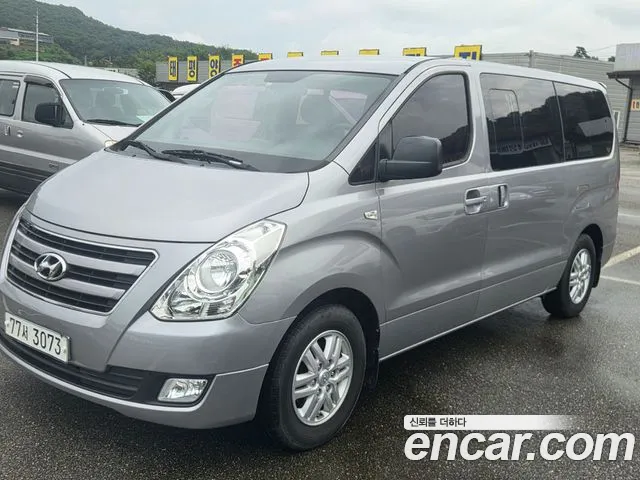 Hyundai Starex 2015 thumb 3