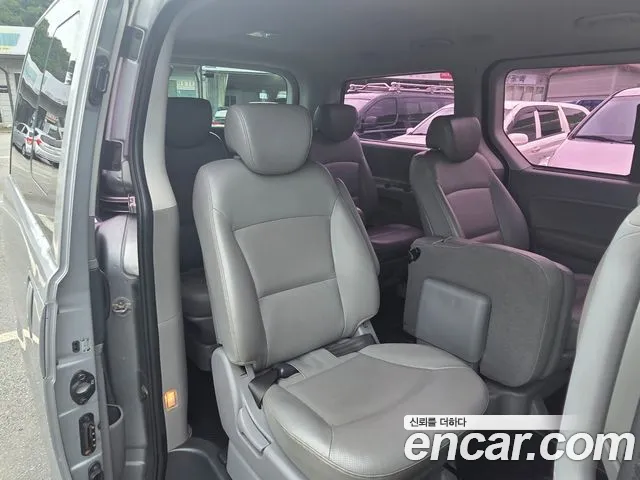 Hyundai Starex 2015 thumb 8