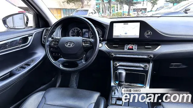 Hyundai Grandeur 2018 thumb 8