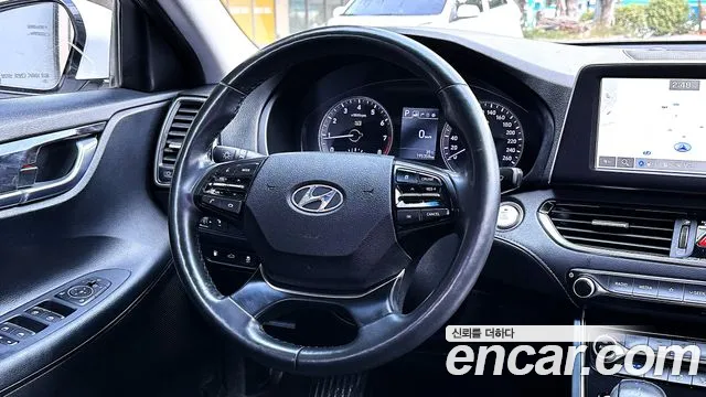 Hyundai Grandeur 2018 thumb 9