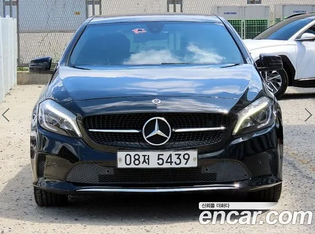 Mercedes-Benz A-Класс 2017 thumb 11