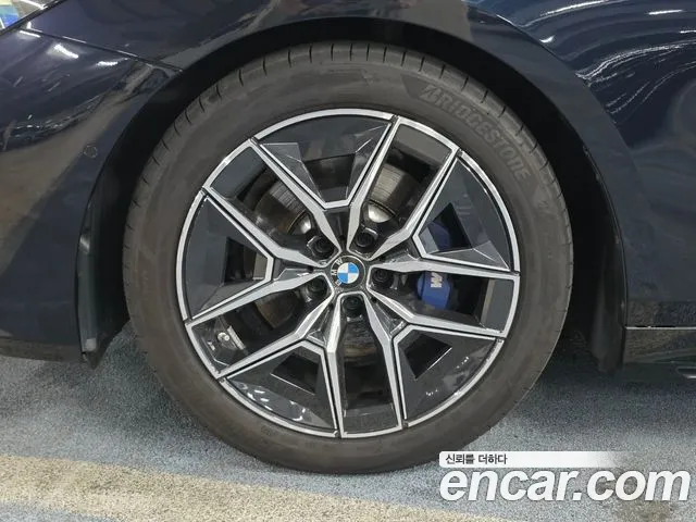 BMW 5 серии 2024 thumb 5