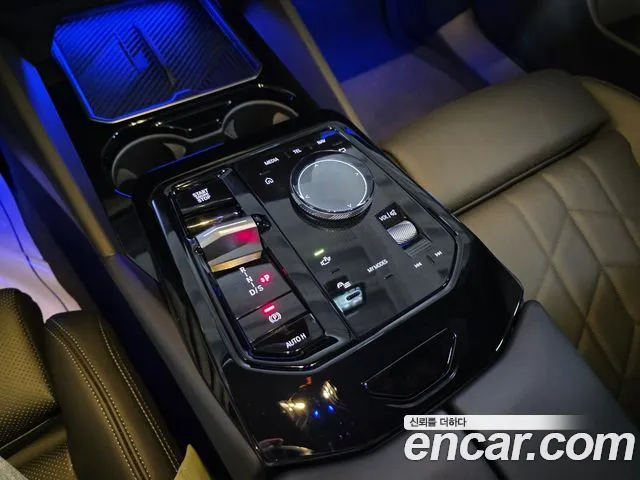 BMW 5 серии 2024 thumb 9