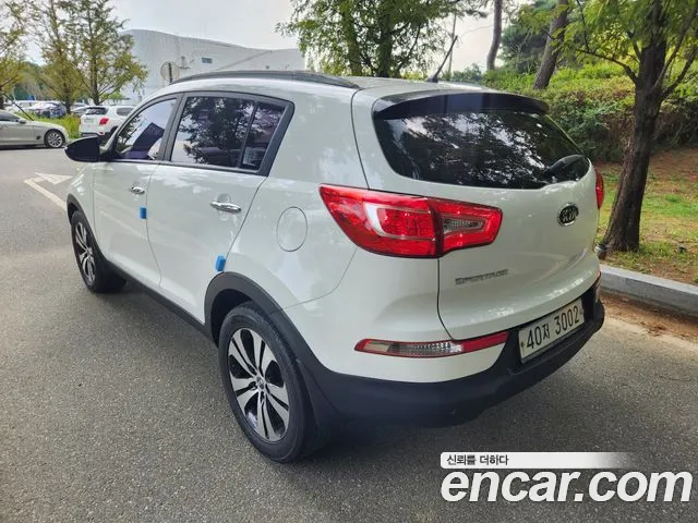 Kia Sportage 2012 thumb 4