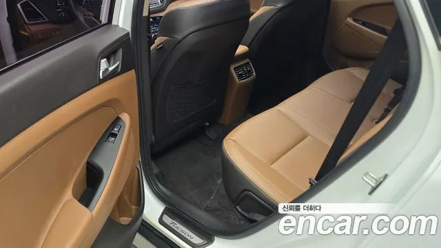 Hyundai Tucson 2016 thumb 8