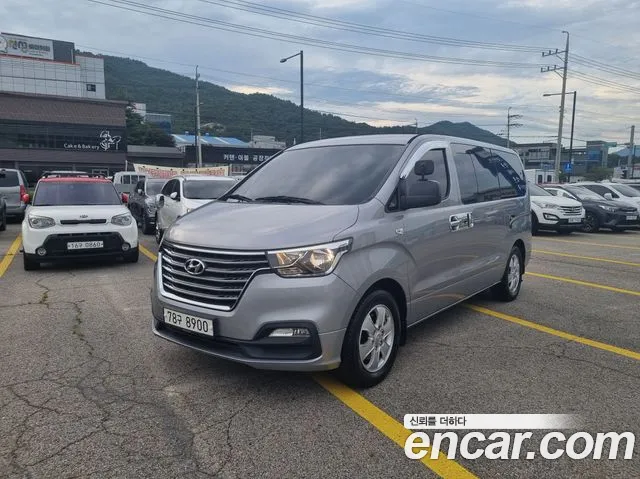 Hyundai Starex 2018 thumb 11