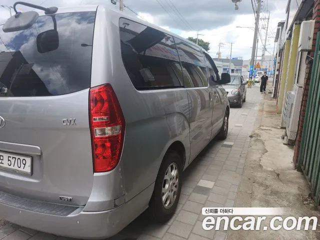 Hyundai Starex 2013 thumb 2
