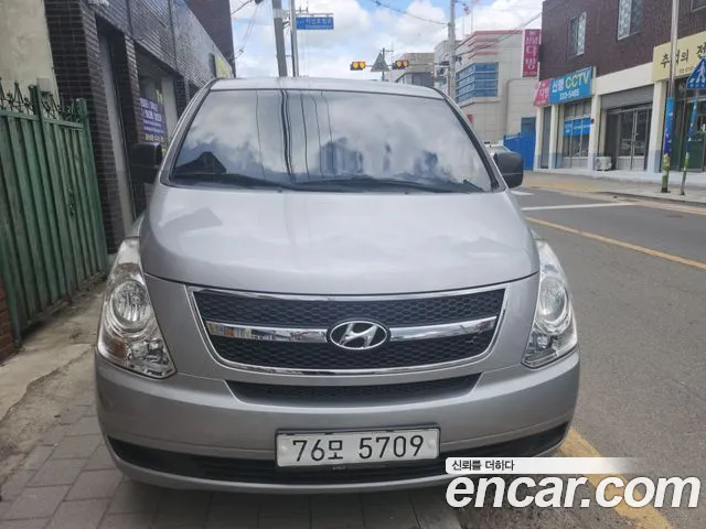 Hyundai Starex 2013 thumb 3