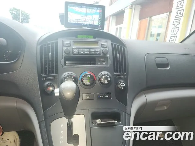 Hyundai Starex 2013 thumb 7