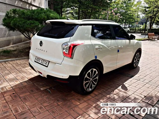 KG_Mobility_Ssangyong TIBOLI 2016 thumb 3