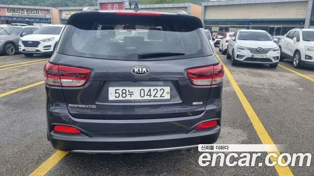 Kia Sorento 2016 thumb 4