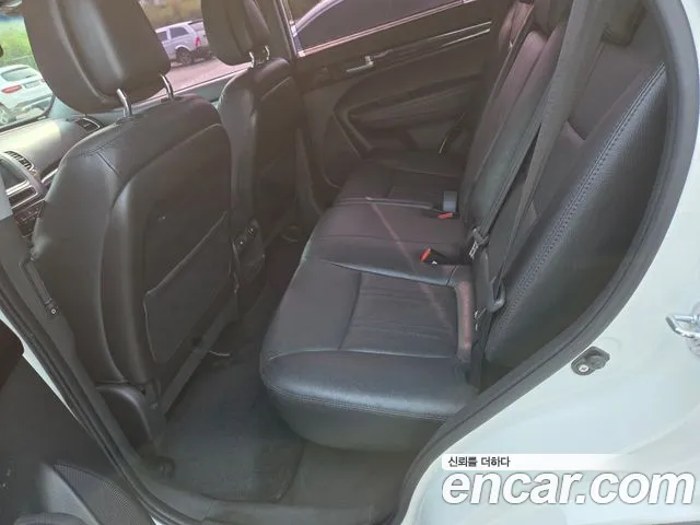 Kia Sorento 2013 thumb 10