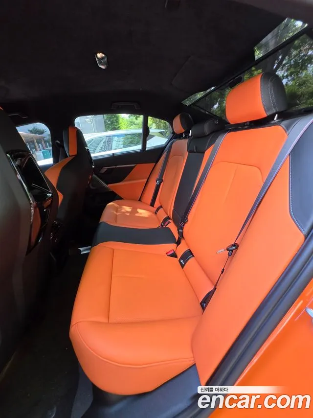 BMW M5 2025 thumb 10