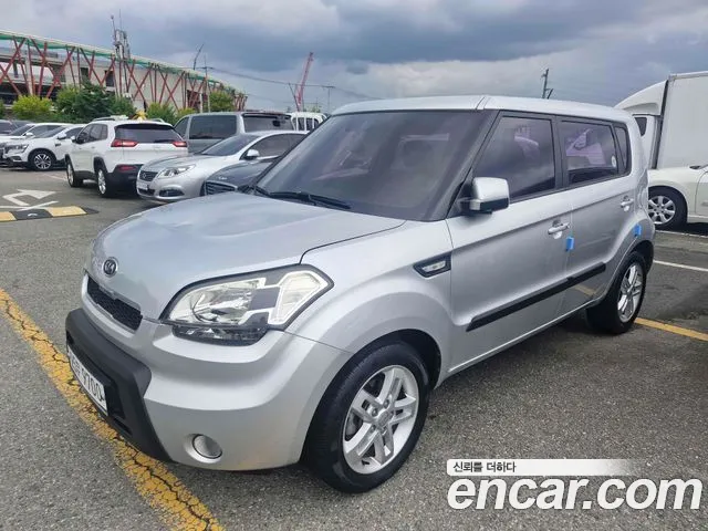 Kia Soul 2011 thumb 3