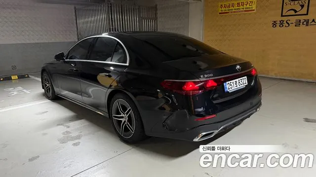 Mercedes-Benz E-Класс 2024 thumb 5