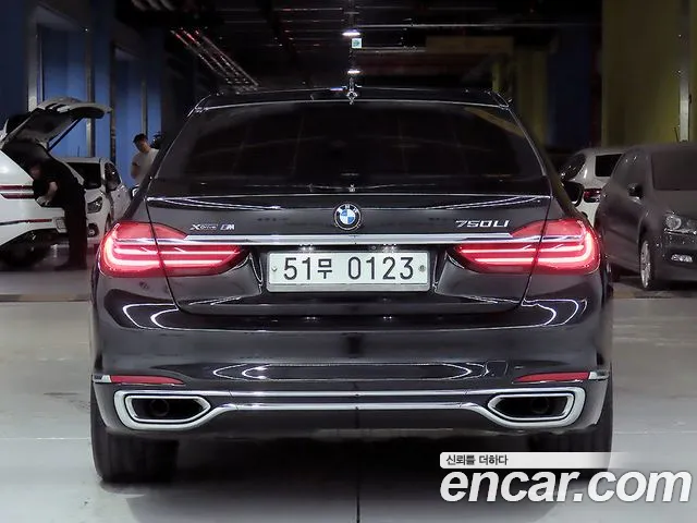 BMW 7 серии 2016 thumb 3