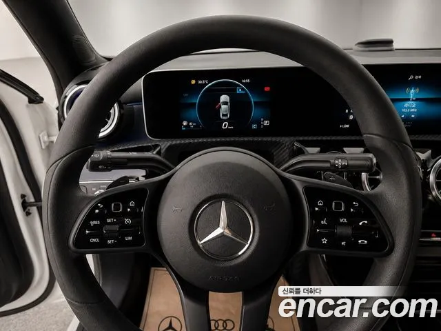 Mercedes-Benz A-Класс 2020 thumb 9