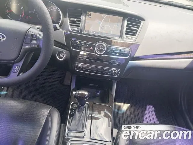 Kia K7 2013 thumb 10