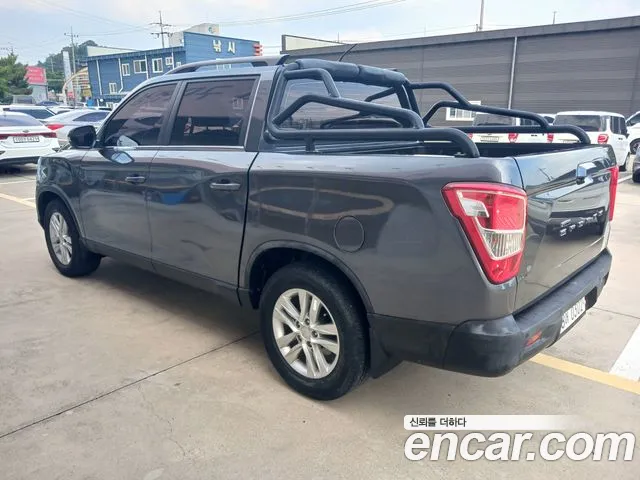KG_Mobility_Ssangyong Rexton 2018 thumb 6