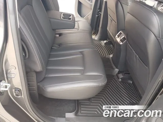 KG_Mobility_Ssangyong Rexton 2018 thumb 10