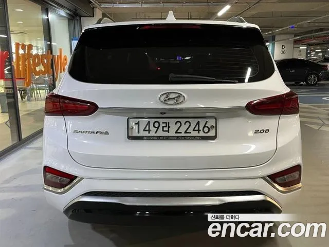 Hyundai Santa Fe 2018 thumb 5
