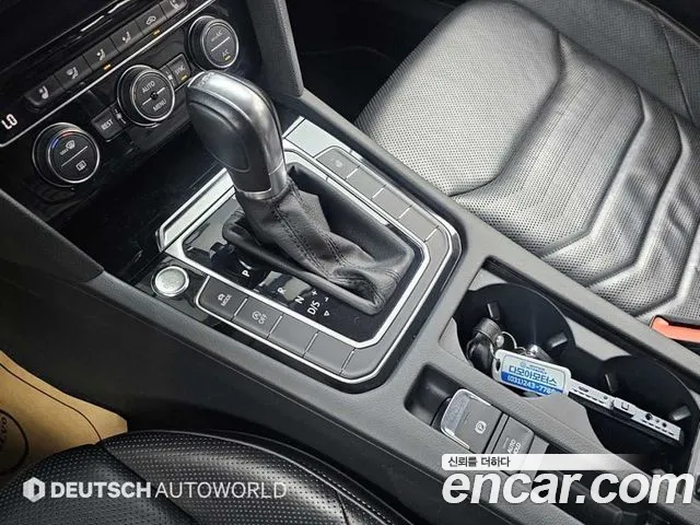 Volkswagen Arteon 2019 thumb 9