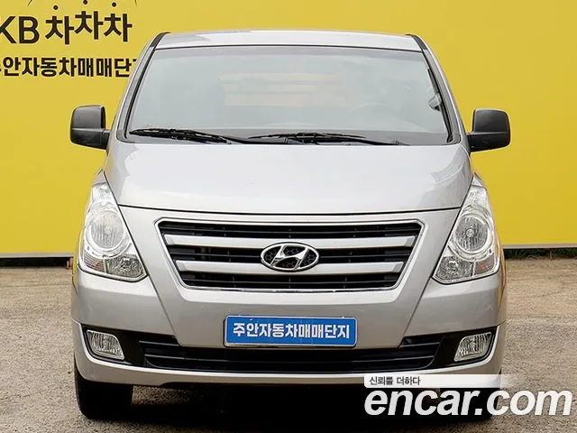 Hyundai Starex 2016 thumb 2