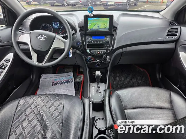 Hyundai Accent 2016 thumb 7