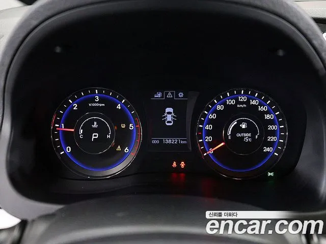 Hyundai i40 2016 thumb 6