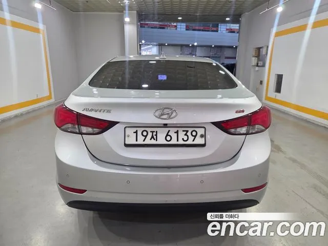 Hyundai Avante 2014 thumb 4