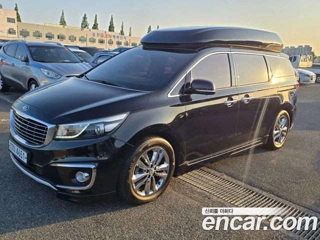 Kia Carnival 2017 thumb 11