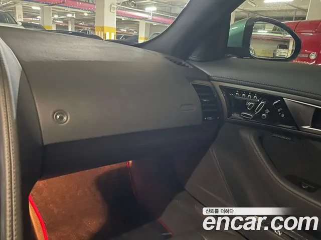 Jaguar F-Type 2013 thumb 6