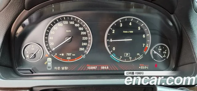 BMW 7 серии 2010 thumb 3