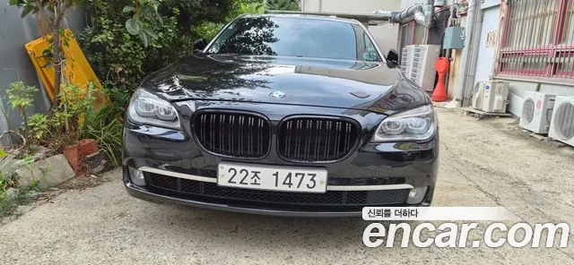BMW 7 серии 2010 thumb 12